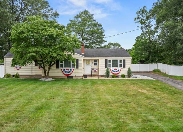 Property at 15 Arlington Rd, Windsor Locks, CT 06096, 4 beds, 2 baths
