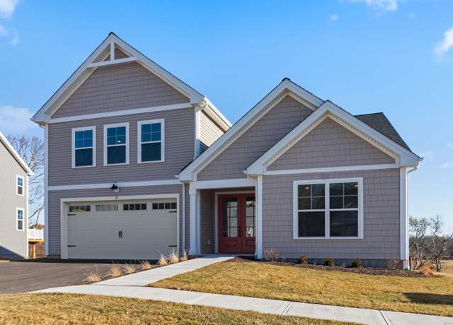 Property at 45 Summertime Cir, Stonington, CT 06379, 3 beds, 2.5 baths