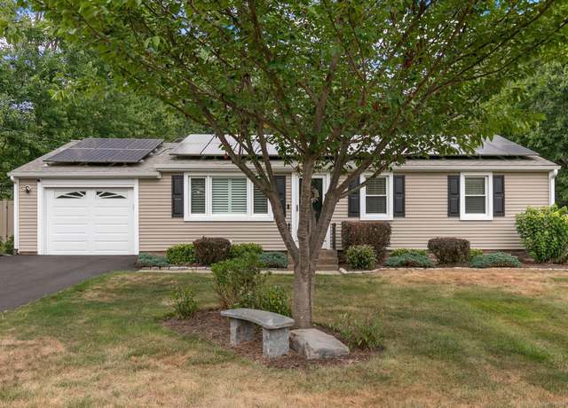 Property at 85 Clementel Dr, Durham, CT 06422, 4 beds, 1.5 baths