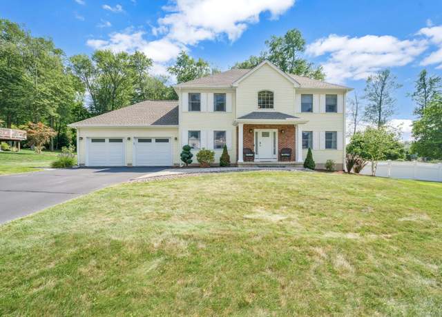 Property at 10 Danny Trl, Vernon, CT 06066, 3 beds, 3 baths