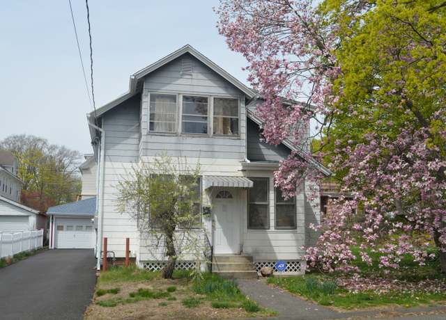 Property at 19 Jamaica St, Bristol, CT 06010, 3 beds, 1.5 baths
