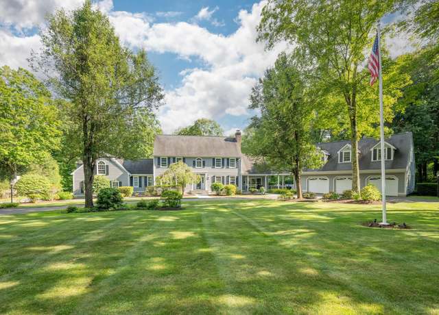 Property at 51 Wood Lot Ln, Southbury, CT 06488, 5 beds, 4 baths