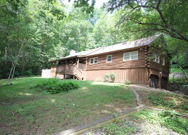 Property at 82 Stone House Rd, Hebron, CT 06231, 4 beds, 2 baths