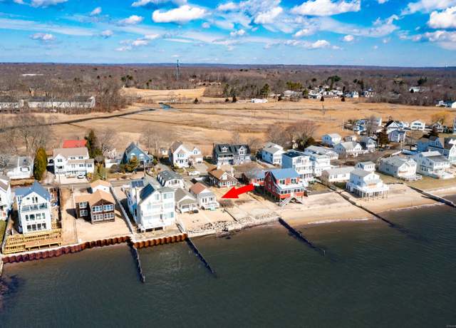 Property at 169B Shore Rd Unit 169B, Clinton, CT 06413, 1 bed, 1 bath