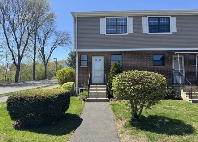 Property at 345 Hampton Ct #345, Newington, CT 06111, 2 beds, 1.5 baths