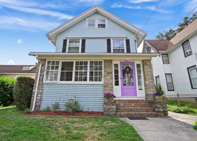 Property at 687 Wood Ave, Bridgeport, CT 06604, 4 beds, 2 baths