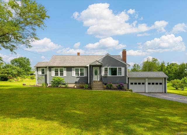 Property at 342 County Rd, Woodstock, CT 06281, 3 beds, 2 baths