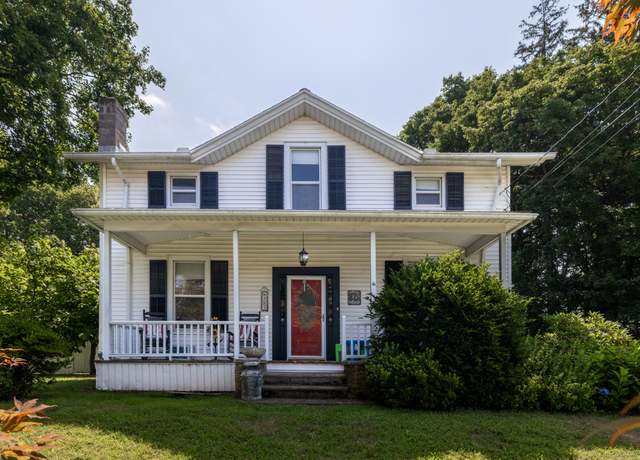 Property at 583 Main St, Southington, CT 06479, 3 beds, 2 baths