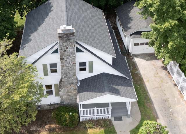 Property at 28 Highland Ave, Naugatuck, CT 06770, 3 beds, 1 bath