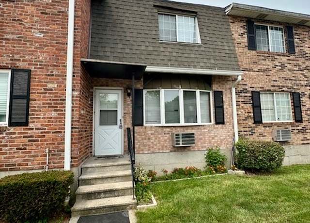 Property at 36 Sharon Rd Apt 9, Waterbury, CT 06705, 2 beds, 1 bath