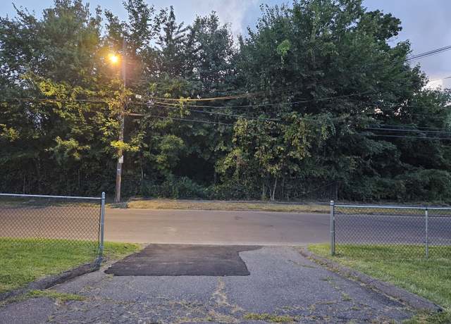 Property at 7 Brinley Ave, Hartford, CT 06106