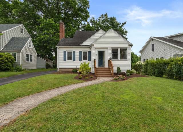 Property at 39 Dartmouth Ave, West Hartford, CT 06110, 4 beds, 2 baths