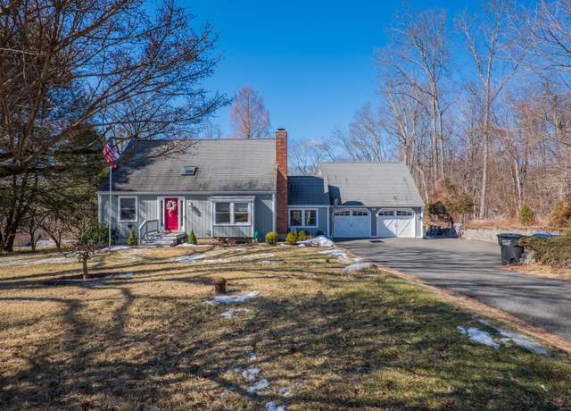 Property at 41 Meetinghouse Ter, New Milford, CT 06776, 3 beds, 2 baths