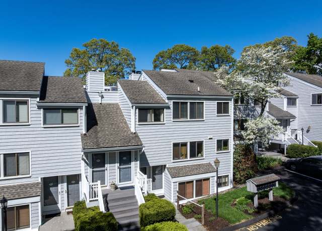 Property at 193 Rowayton Woods Dr #193, Norwalk, CT 06854, 2 beds, 1 bath