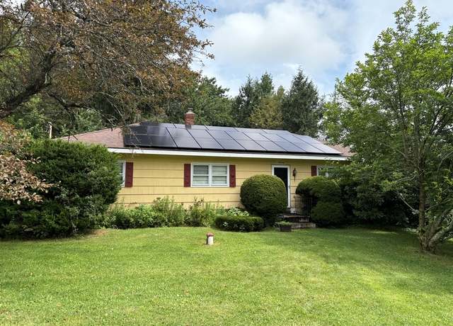 Property at 70 Greenfield Dr, Torrington, CT 06790, 3 beds, 1.5 baths