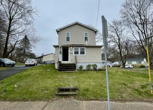 Property at 1895 Reservoir Ave, Bridgeport, CT 06606, 3 beds, 1.5 baths