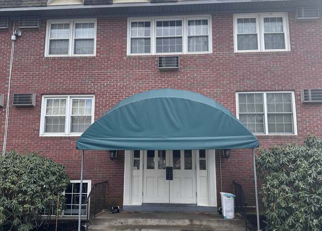 Property at 34A Padanaram Rd #115, Danbury, CT 06811, 2 beds, 1 bath