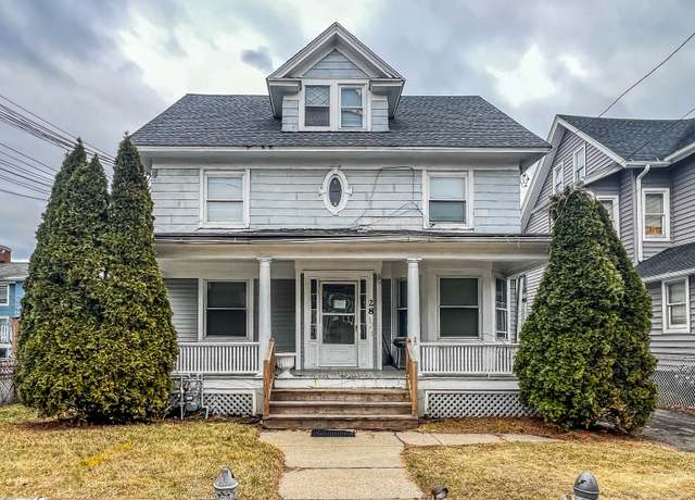 Property at 28 Chestnut St, Norwalk, CT 06854, 8 beds, 5.5 baths