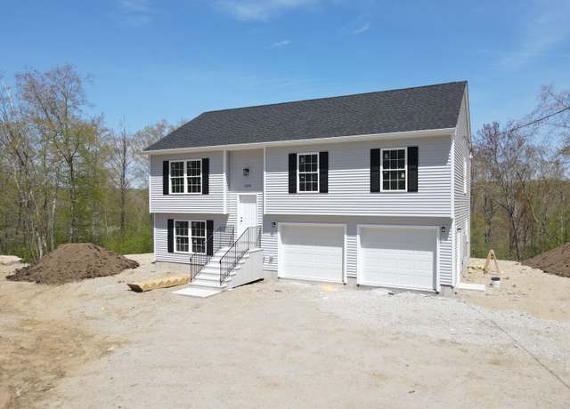 Property at 1125 E Lake Rd, Montville, CT 06370, 4 beds, 3 baths