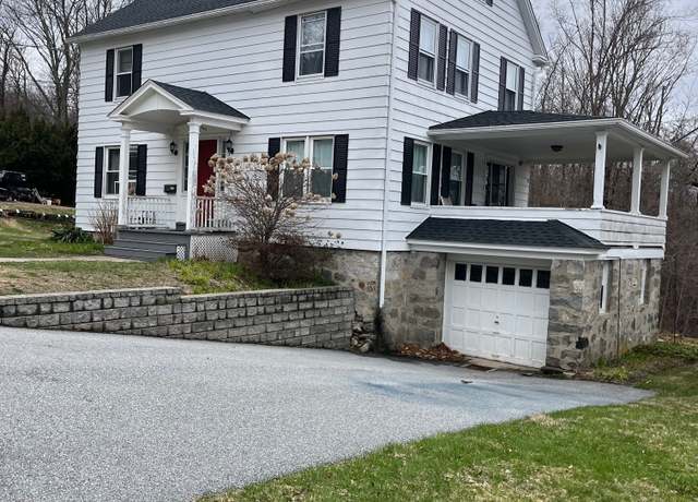 Property at 266 Funston Ave, Torrington, CT 06790, 4 beds, 2.5 baths