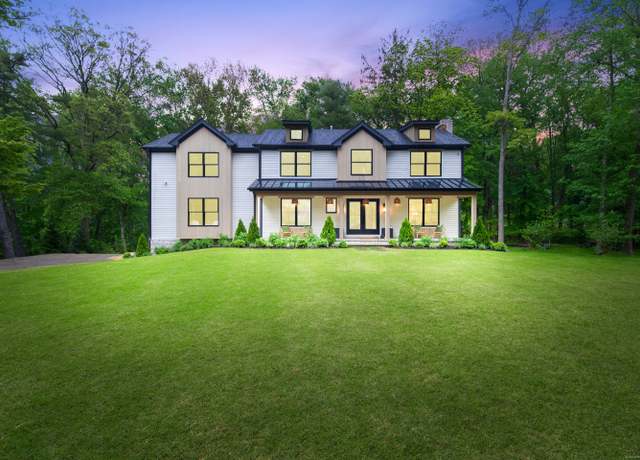 Property at 26 Hitchcock Rd, Westport, CT 06880, 5 beds, 4 baths