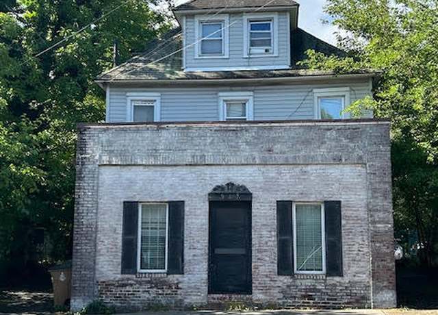Property at 907 Cove Rd, Stamford, CT 06902, 7 beds, 4 baths