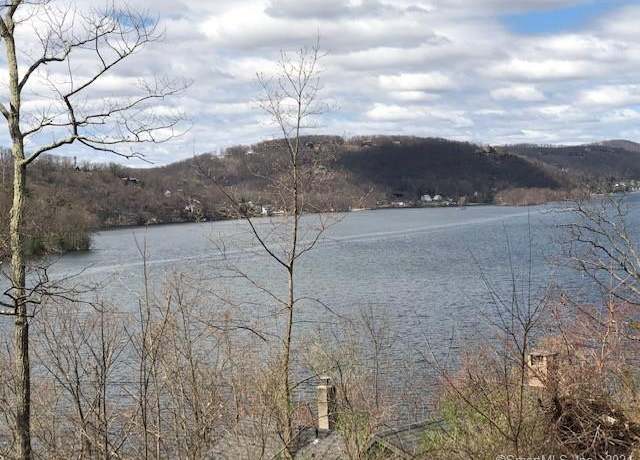 Property at 262 Great Plain Rd, Danbury, CT 06810