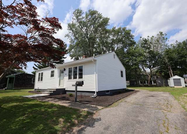 Property at 26 Riverdale Rd, Milford, CT 06460, 2 beds, 1 bath