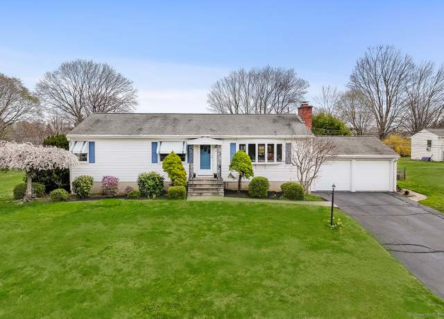 Property at 21 Randall Dr, Trumbull, CT 06611, 3 beds, 2 baths