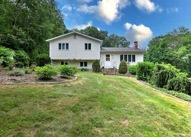 Property at 35 Wilson Dr, Oxford, CT 06478, 3 beds, 2 baths