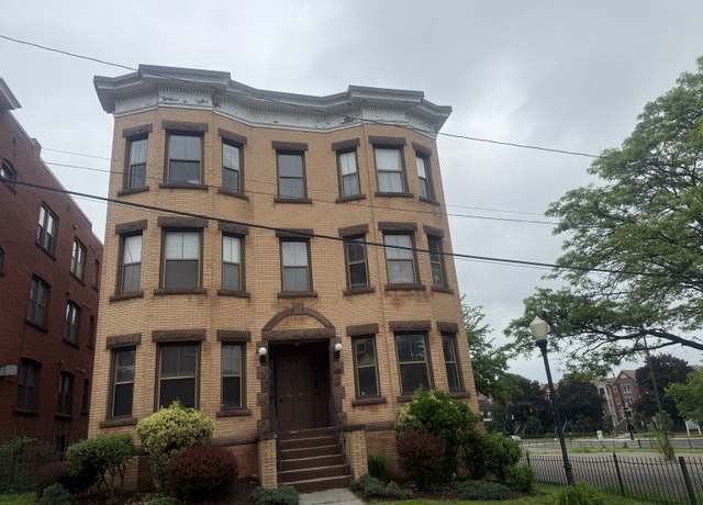 Property at 16 Essex St Unit 5D, Hartford, CT 06114, 1 bed, 1 bath