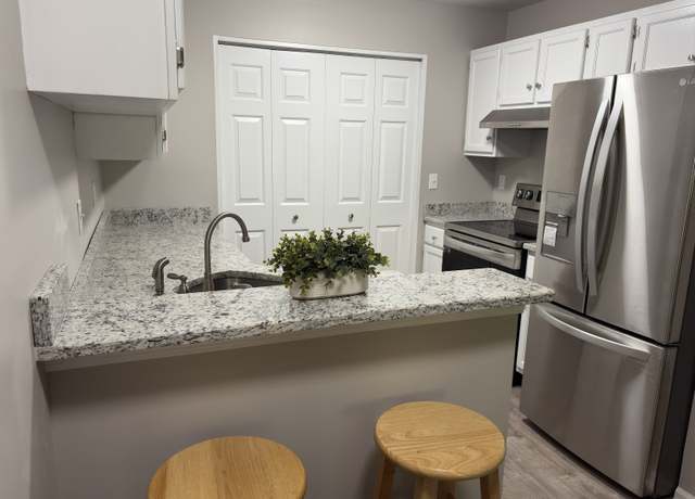 Property at 20 E Pembroke Rd #74, Danbury, CT 06811, 1 bed, 1 bath