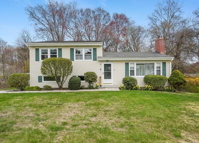 Property at 50 Poplar St, Trumbull, CT 06611, 3 beds, 1.5 baths