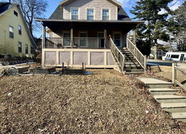 Property at 651 Cooke St, Waterbury, CT 06710, 3 beds, 1.5 baths