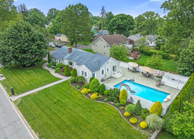 Property at 3657 Park Ave, Fairfield, CT 06825, 3 beds, 3 baths