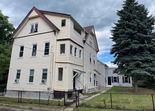 Property at 57 Erwin Pl, New Britain, CT 06051, 12 beds, 5 baths