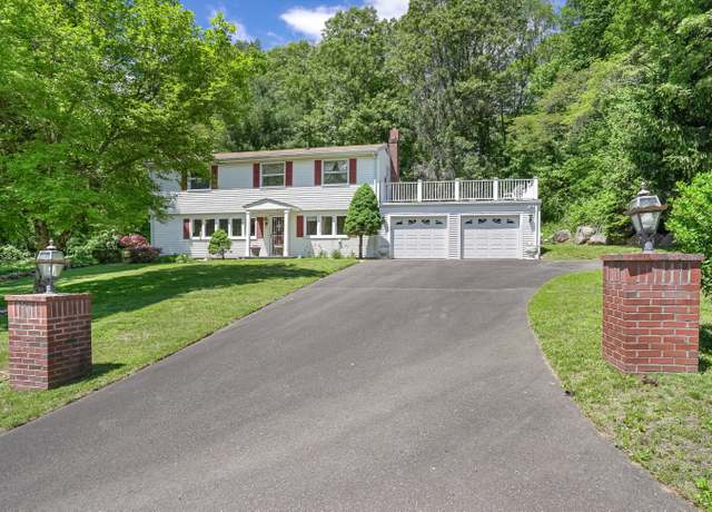 Property at 37 Shawnee Rd, Trumbull, CT 06611, 3 beds, 1.5 baths