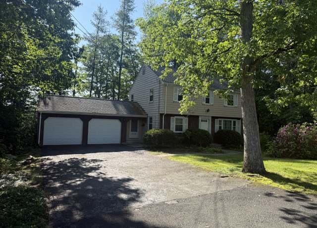 Property at 49 Carver Cir, Simsbury, CT 06070, 4 beds, 2.5 baths