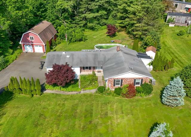 Property at 105 Minortown Rd, Woodbury, CT 06798, 3 beds, 3 baths