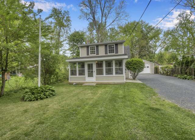 Property at 34 Ohear Ave, Enfield, CT 06082, 2 beds, 2 baths