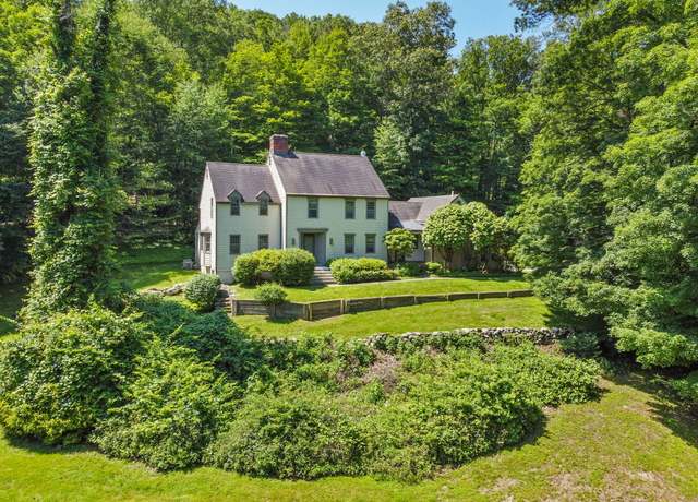 Property at 14 Concord Ridge Rd, Newtown, CT 06470, 5 beds, 3.5 baths