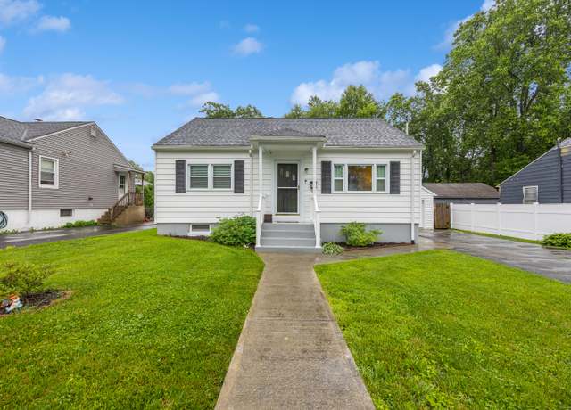 Property at 39 June St, Naugatuck, CT 06770, 4 beds, 2 baths