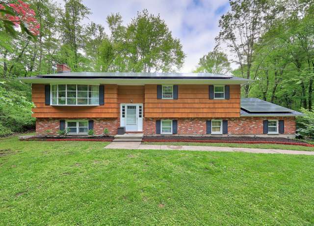 Property at 408 Reservoir Rd, Southbury, CT 06488, 3 beds, 3 baths