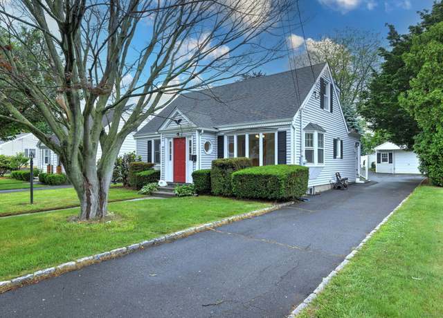 Property at 30 Birch St, Stratford, CT 06615, 3 beds, 2.5 baths