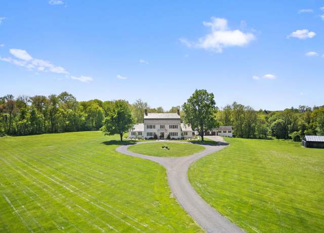 Property at 879 Russell Ave, Suffield, CT 06078, 7 beds, 6 baths