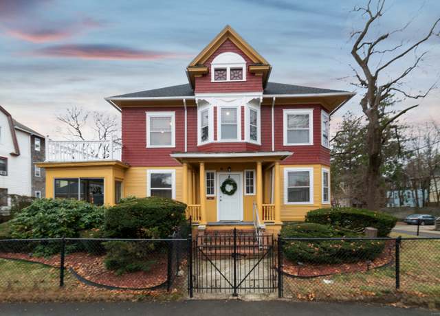 Property at 58 Rose St, Waterbury, CT 06704, 4 beds, 1.5 baths