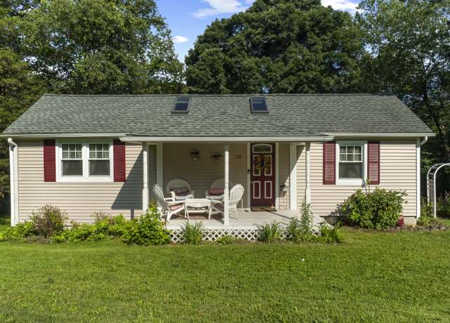 Property at 72 Upper State St, North Haven, CT 06473, 3 beds, 3 baths