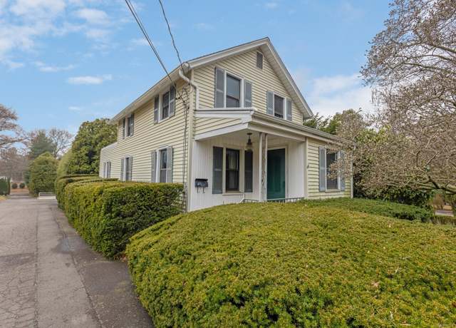Property at 23 Davenport Ave, Westport, CT 06880, 2 beds, 1 bath