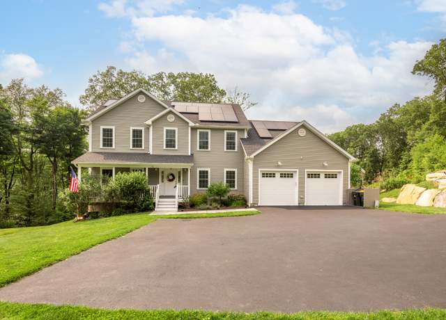 Property at 13 Spruce Ridge Dr, New Fairfield, CT 06812, 4 beds, 2.5 baths
