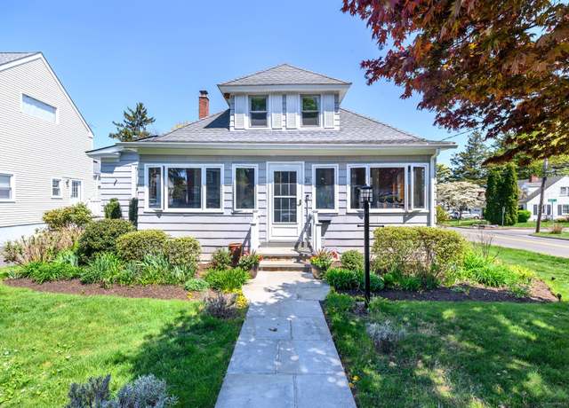 Property at 21 Newtown Ter, Norwalk, CT 06851, 3 beds, 2 baths